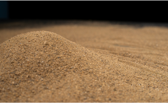 Silica Sand for Playground in UAE